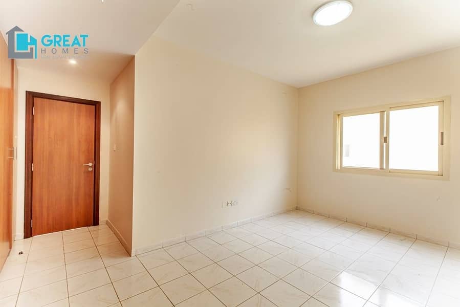 شقة في شقق ارنكو،مجمع دبي للاستثمار 33000 درهم - 6350617