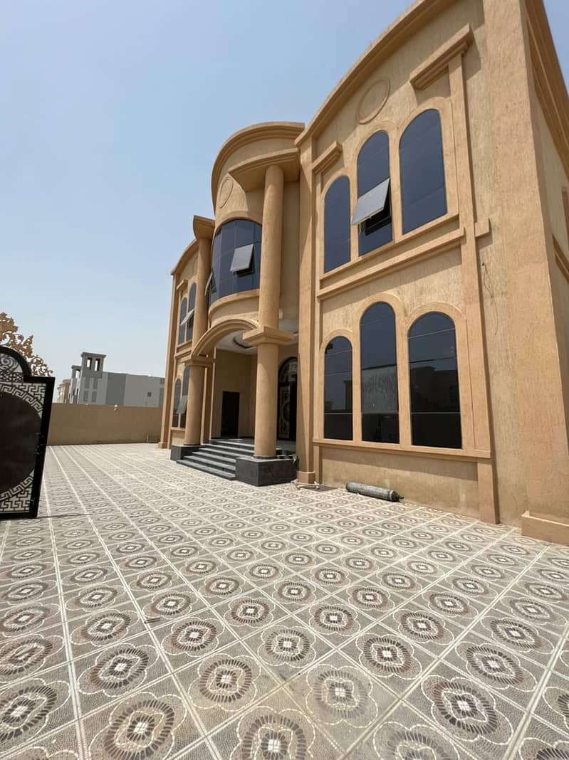 Brand New Spacious Independent 7 Bedroom Villa for Sale in Hoshi in 3.8M | Luxurious Finishing|