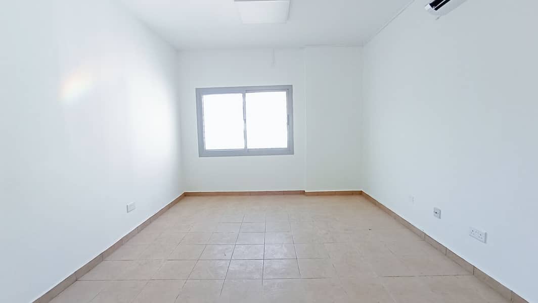NICE OFFER 2BHK IN A GOOD RENT CLOSE TO METRO STATION IN QUSAIS 1