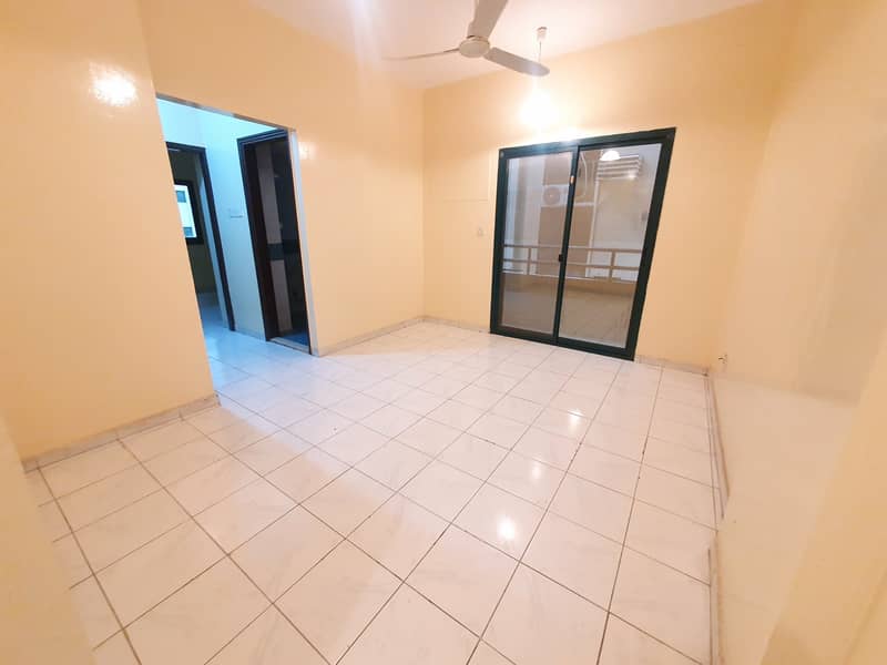 NO DEPOSIT// 1MONTH FREE//HUGE 1BHK ONLY 14K WITH 6CHQ+BALCONY CLOSE TO FAMILY PARK AL MAHATAH