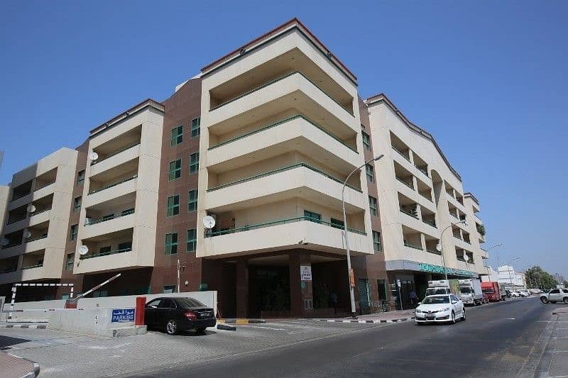 شقة في بناية الجوهرة،ام ھریر 2،أم هرير،بر دبي 1 غرفة 62000 درهم - 2672280