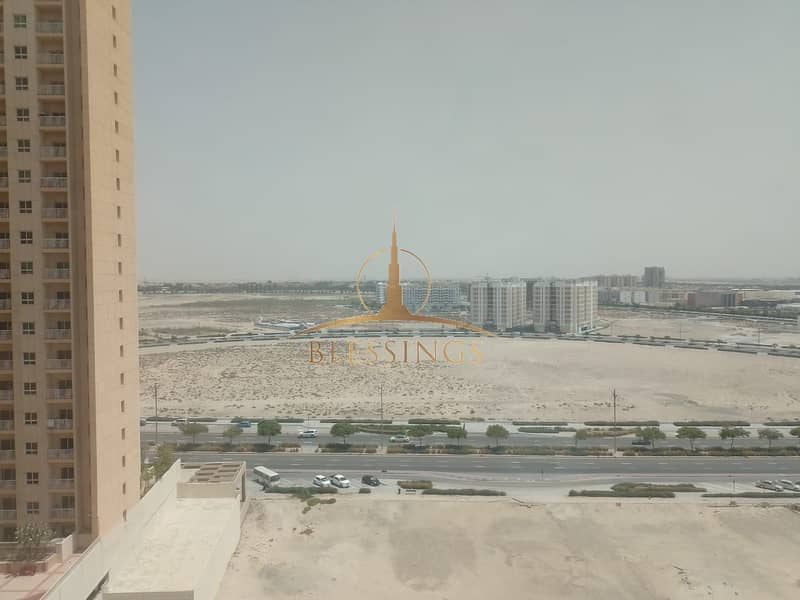 شقة في أوك وود ريزيدينسي مدينة دبي للإنتاج 1 غرف 380000 درهم - 6158893