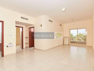 1 Bedroom Apartment for Sale in Al Hamra Village, Ras Al Khaimah - Exclusive 1 Bed - Closed to the Mall - Golf View
