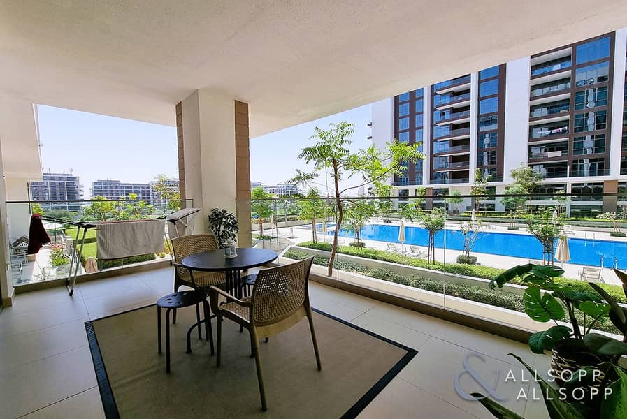 Amazing Pool View | Large Terrace | 2 Beds