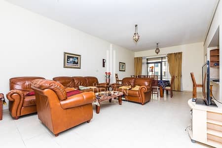 A Large 2 Beds Fully Furnished Apartment A Large 2 Beds Fully Furnished Apartment