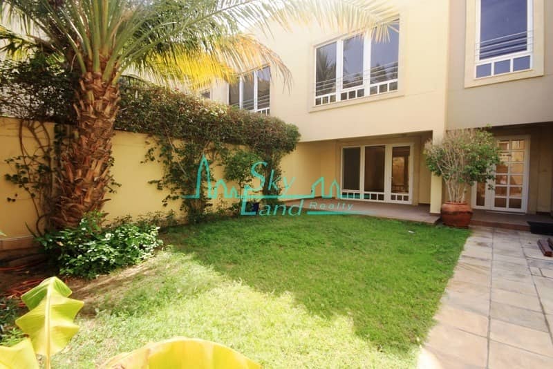 MODERN 5BR+MAID'S VILLA WITH GARDEN IN A COMPOUND WITH POOL