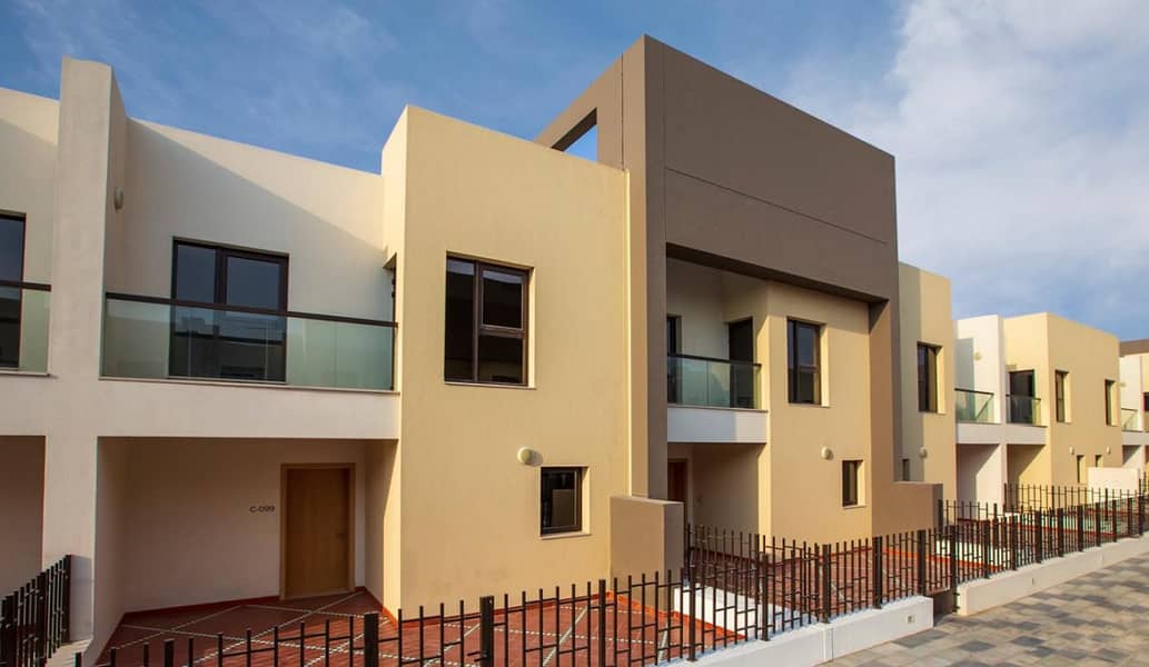 BRAND NEW || 3 BR TOWNHOUSE FOR RENT