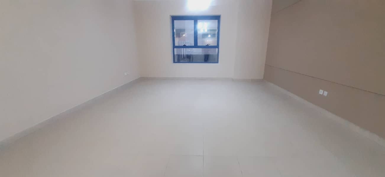 Very Spacious 1Br Unit With All Amenities Available in Al Raffa 48k/ year