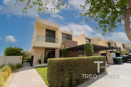 5 Bedroom Villa for Sale in DAMAC Hills, Dubai - Exclusive | Full Golf View | VD1 | Vacant