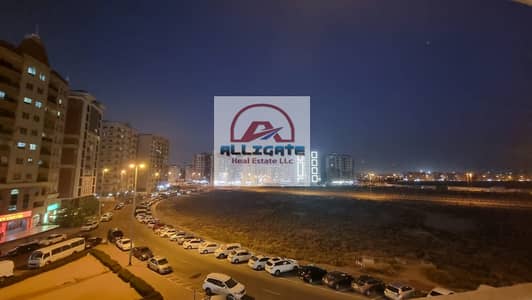 Large 1BR||Open View||Vacant||2 Parking