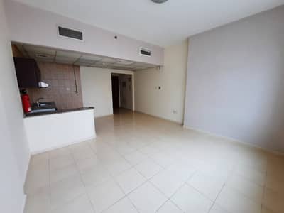 Studio for Rent in Al Nahda (Sharjah), Sharjah - BEST OFFER OF THE SUMMER JUST 18K ONLY FOR YEARLY U. S STANDARD OPEN KITCHEN STUDIO