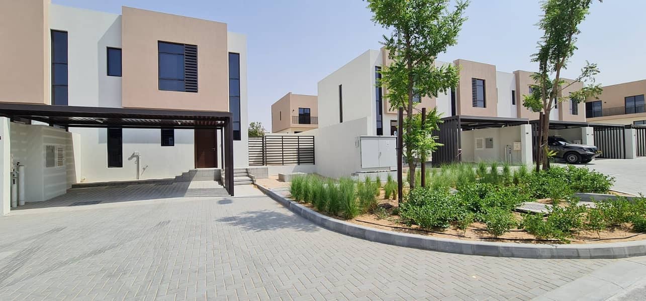 End unit 3BR Townhouse  | Nasma Residence