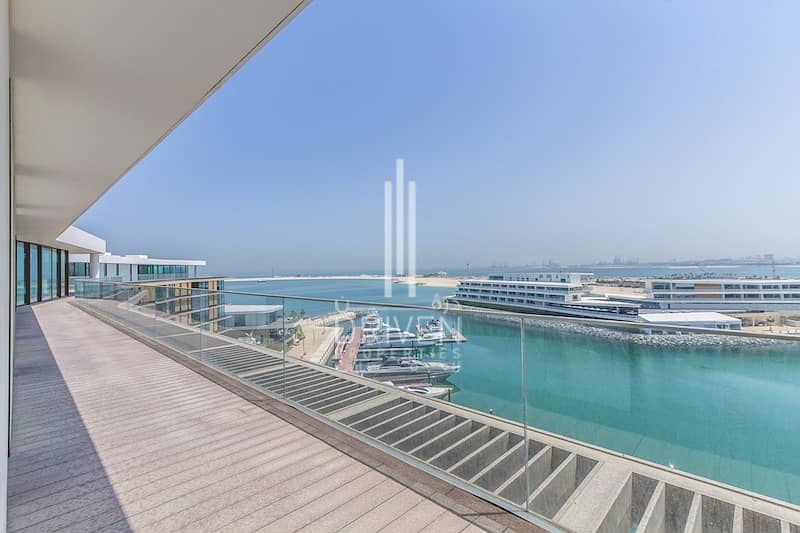 Panoramic Sea and City | 4 Bed Penthouse