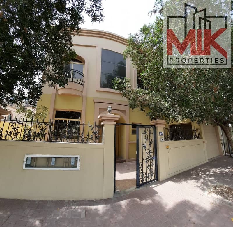 Вилла в Аль Барша，Аль Барша 1, 4 cпальни, 150000 AED - 4792230