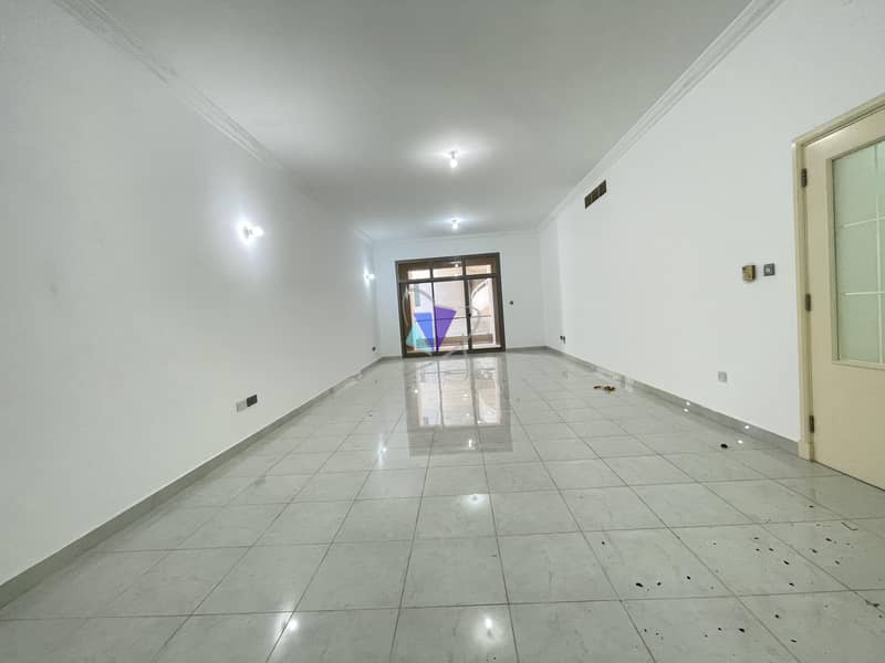 Spacious 2 BHK Plus Maids With Balcony Large Apartment