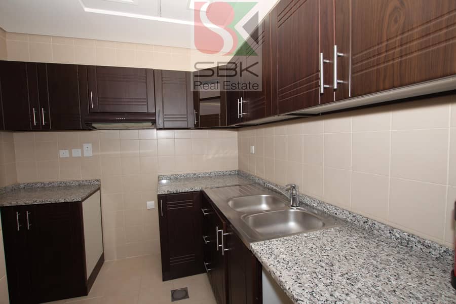 Super Quality 2BR in Al Sufouh - Image 6