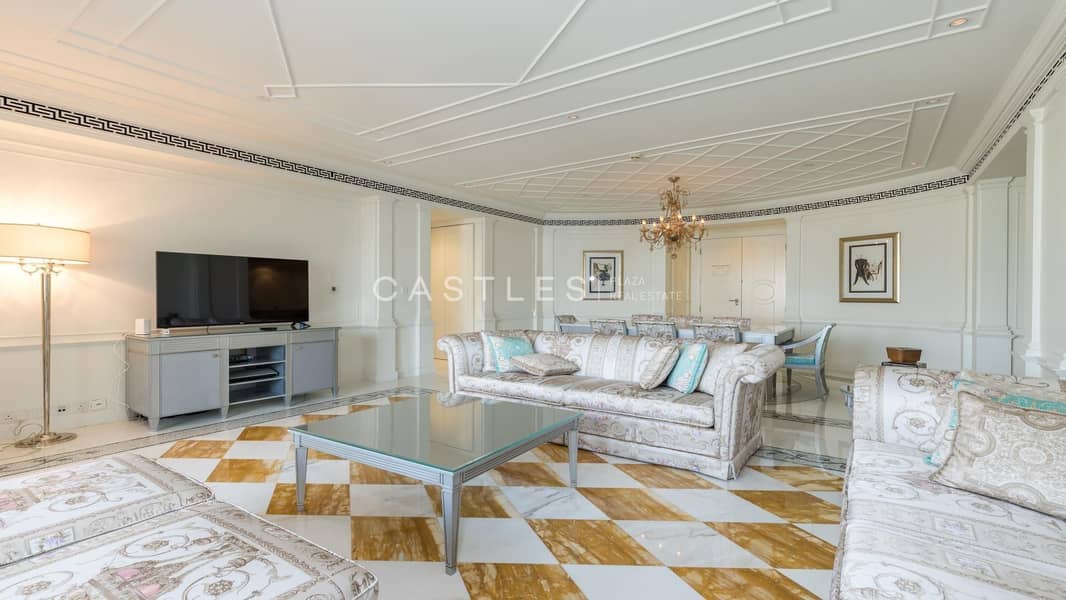 Stunning Palatial 4 Bed in Palazzo Versace