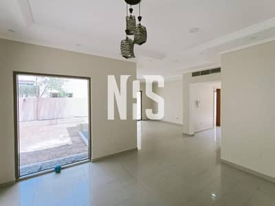 4 Bedroom Villa for Sale in Al Raha Gardens, Abu Dhabi - Well maintained 4 BR villa (Type S) with garden