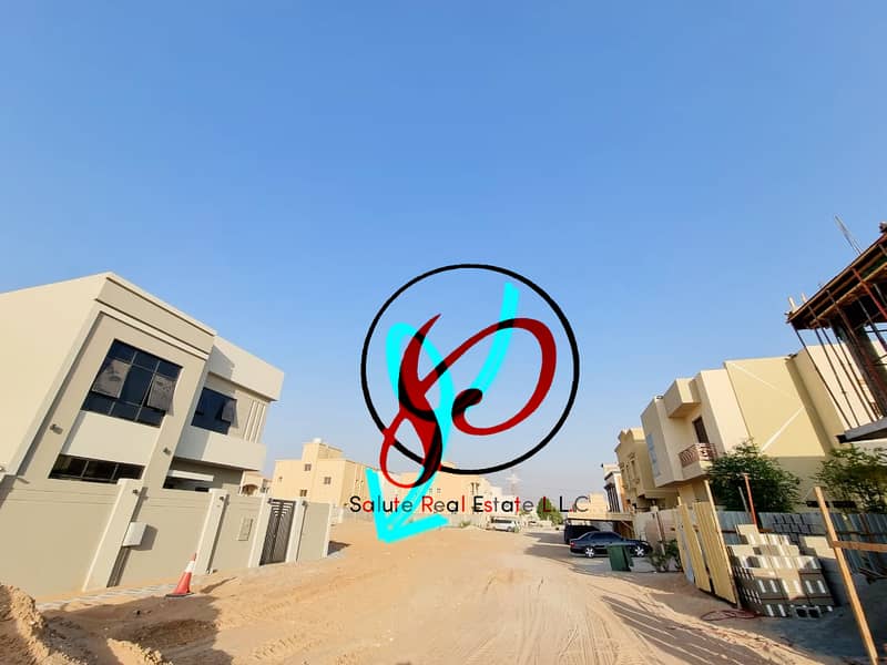 Excellent Locality || Corner Plot || Easy Access to SMZ Road