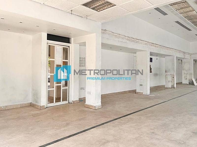 Retail Shop | With Mezzanine on main road