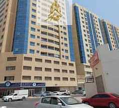 For sale a building in Abu Dhabi, Mussafah, 7 floors, a group of shops, and a balance