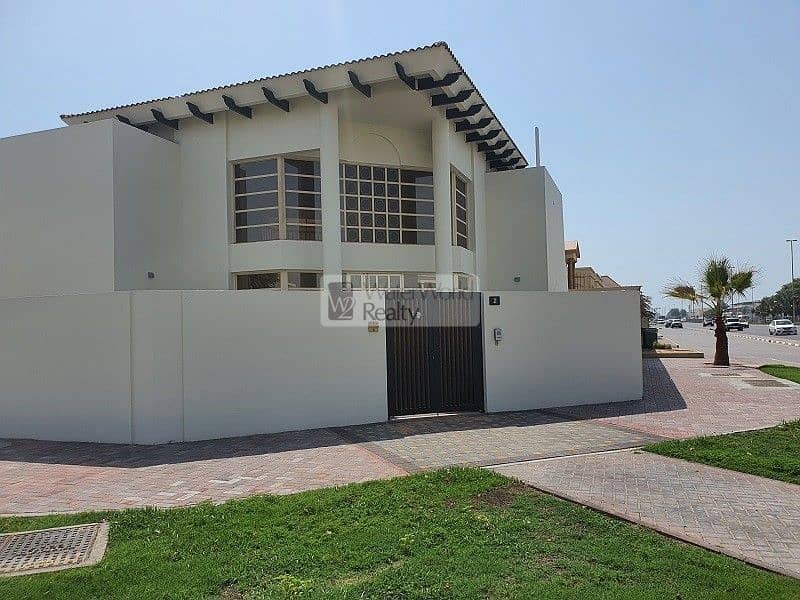 4BR Upgraded Villa | With Private Pool & Garden