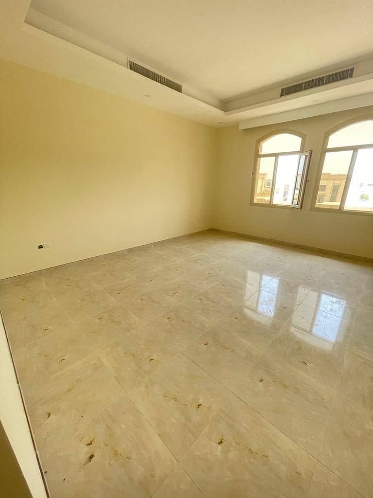 Super Lux villa for rent in NAD ALSHIBA  8 Bedroom
