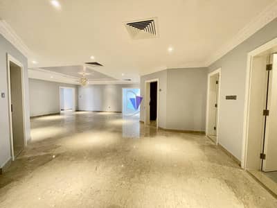 4 Bedroom Flat for Rent in Corniche Area, Abu Dhabi - Zero Commission Luxury 4BHK With | Full Sea View  Balcony  & Car parking