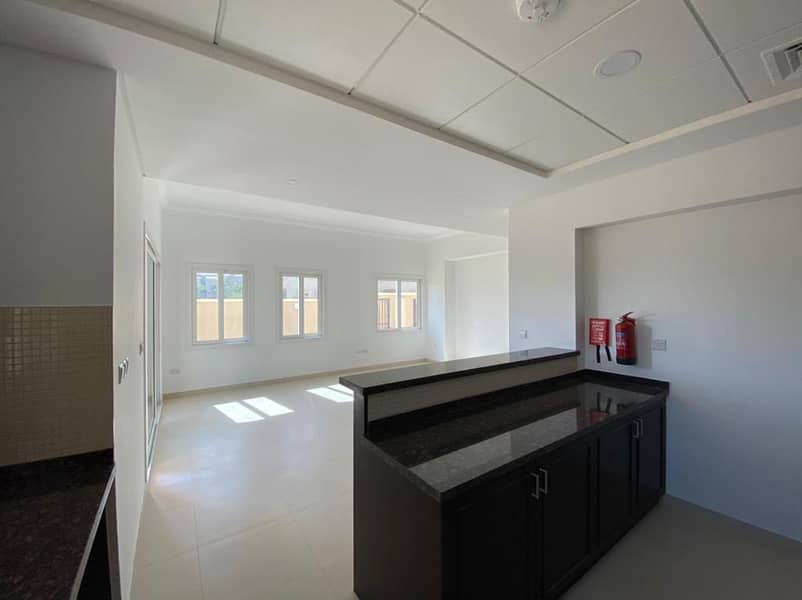 تاون هاوس في لاروزا فيلانوفا دبي لاند 4 غرف 1950000 درهم - 5712591