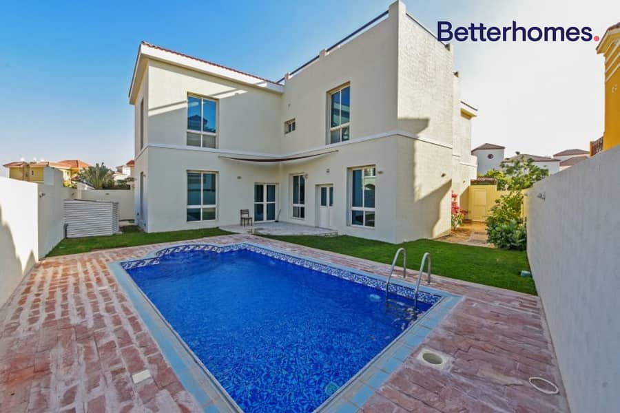 Perfect Family Home | Upgraded | Private Pool