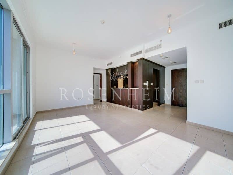 Beautiful Large Size| High Floor| Great Conditions