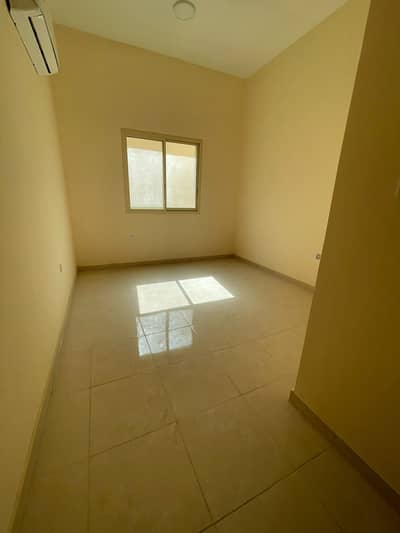 فلیٹ 2 غرفة نوم للايجار في منطقة الإمارات الصناعية الحديثة، أم القيوين - شقة في منطقة الإمارات الصناعية الحديثة 2 غرف 26000 درهم - 6441593