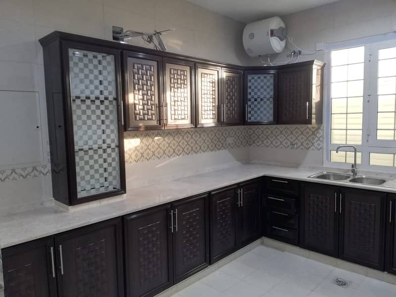Lavish 3 Bedroom Hall Mulhaq with Beautiful Big Kitchen in Al Shamkha