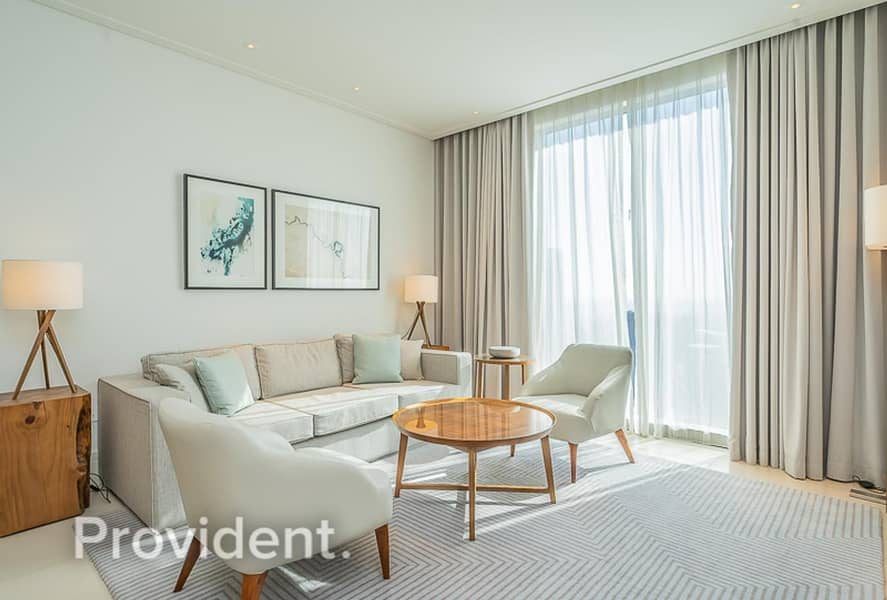 Stunning 1 BR | Tenanted | Investment Opportunity