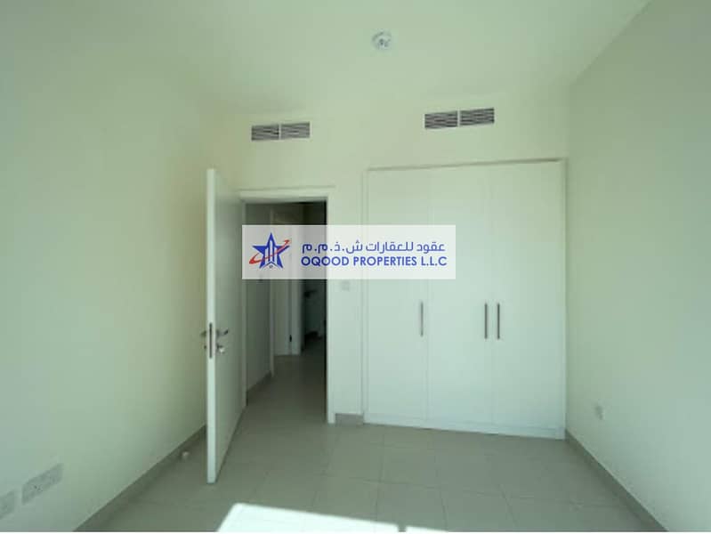 RENT BRAND NEW TOWNHOUSE 3 BHK PARK SIDE EMAAR SOUTH