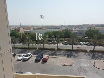 3 Bedroom Flat for Sale in Al Reef, Abu Dhabi - Retail View | Near to supermarket | vacating soon