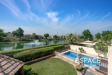 5 Bedroom Villa for Sale in The Meadows, Dubai - Lake and Skyline View | Private Pool | Type 8
