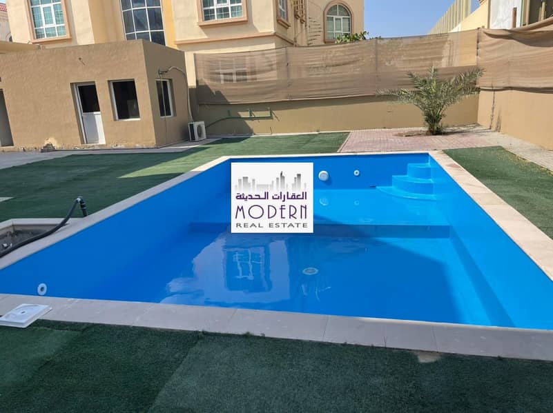 BRAND NEW 5 BEDROOM VILLA WITH GOOD INTERIOR GARDEN,PRIVATE SWIMMING POOL, MAID\'S ROOM, DRIVER ROOM AVAILABLE IN BARSHA