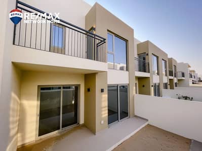 3 Bedroom Townhouse for Sale in Arabian Ranches 2, Dubai - Massive Townhouse | 3 BR plus Maids Room | Vacant
