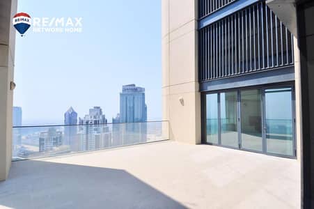 2 Bedroom Penthouse for Sale in Downtown Dubai, Dubai - Unique Top Floor I Huge Terrace I Luxury Furnished