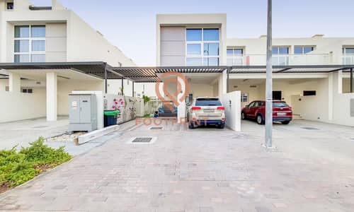Exculsive R2-EM Layout | 3BR Ready to Move | Corner Unit