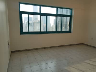 2 Bedroom Flat for Rent in Liwa Street, Abu Dhabi - Good Price 2 BR Apartment with Smal lBalcony