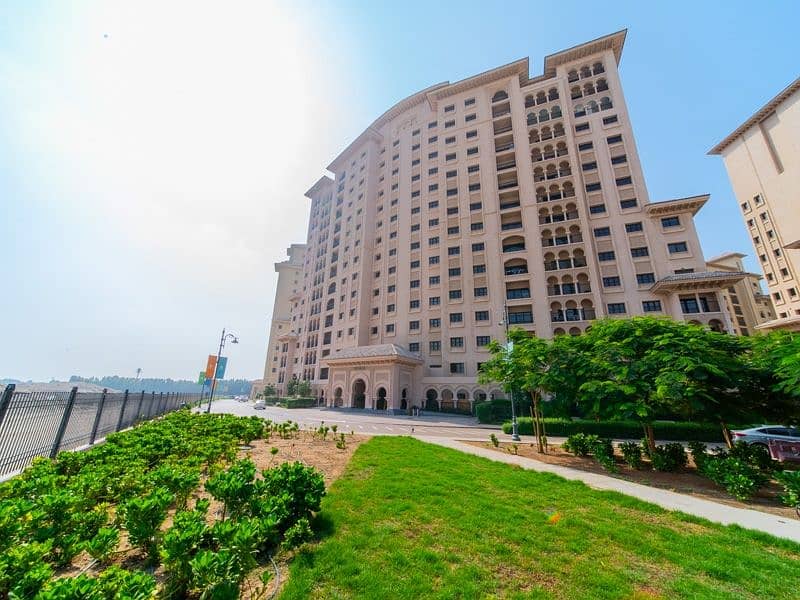 Priced to Sell | 3-BR Unit | Jumeirah Golf Estates