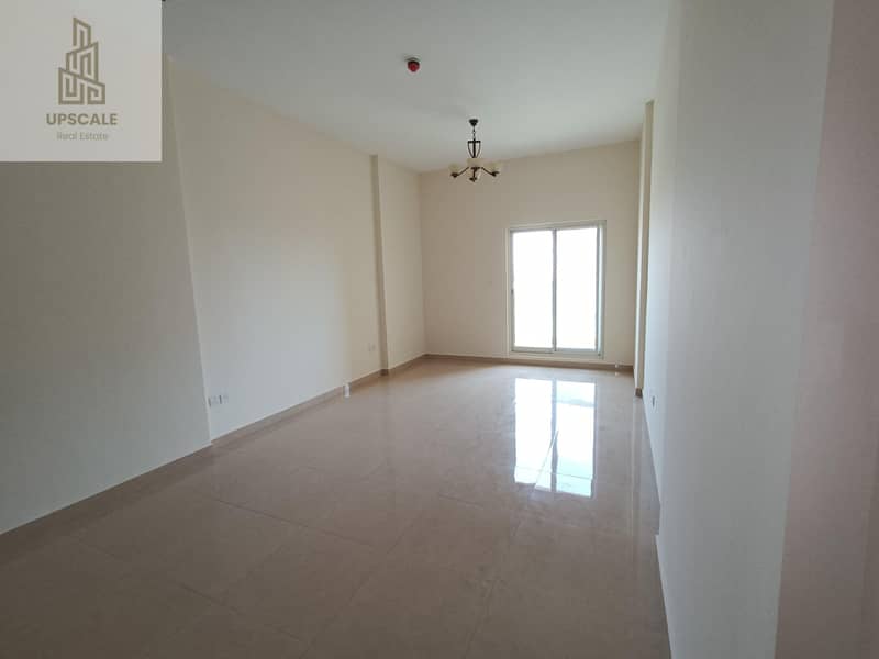 SPACIOUS APARTMENT AT LOW BUGET