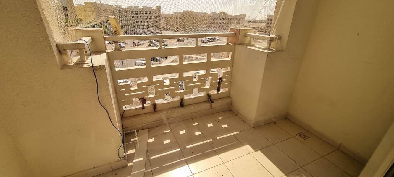 one bedroom with balcony for rent