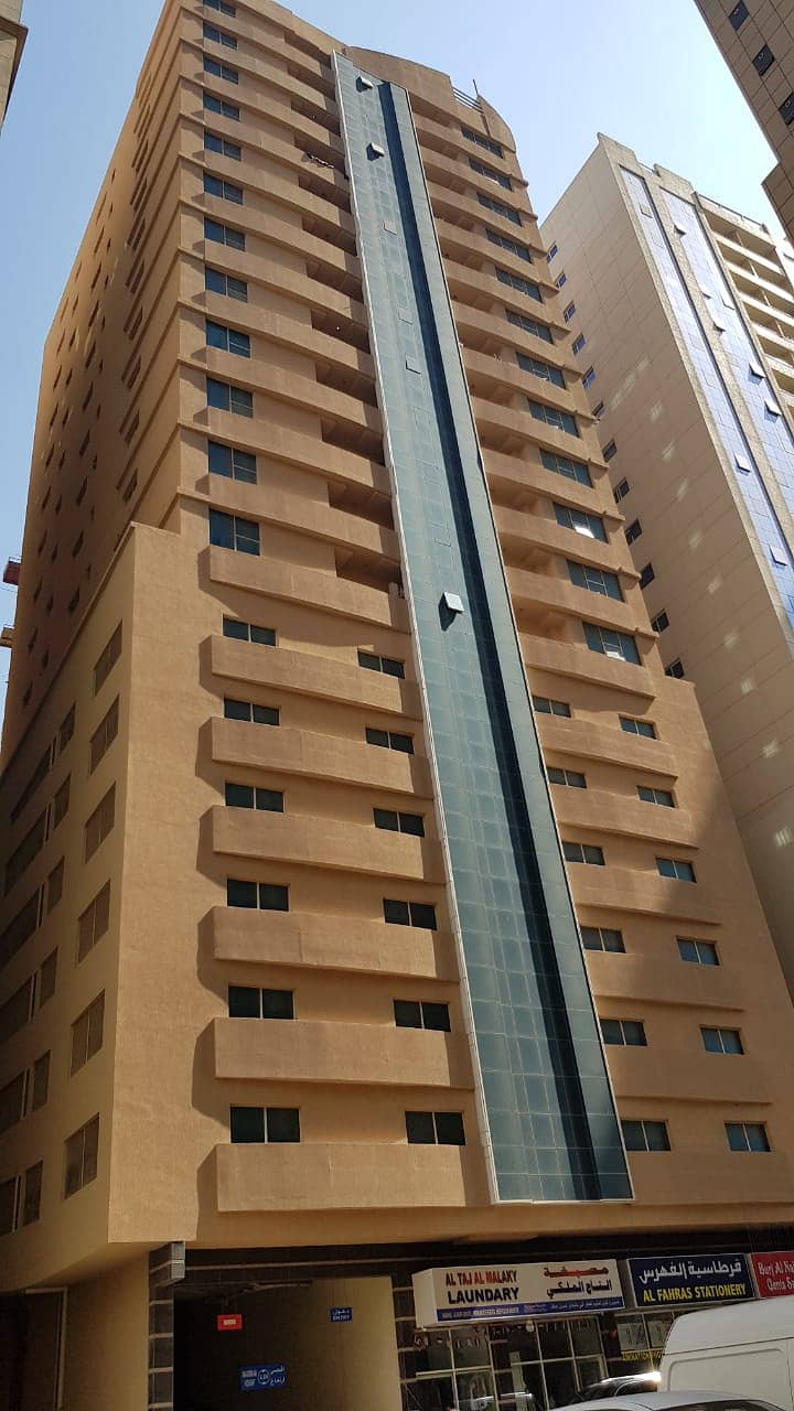 Здание в Аль Нахда (Шарджа), 28000000 AED - 6456036