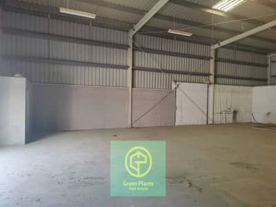 Warehouse for Rent in Al Qusais, Dubai - Al Qusais Industrial Area 2,756 sq. Ft warehouse with built-in pantry and toilet