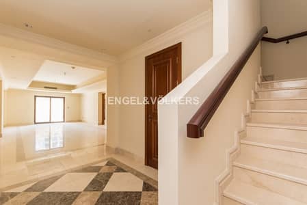 Hot deal | AED 620 per sq.ft. Hot deal | AED 620 per sq.ft.