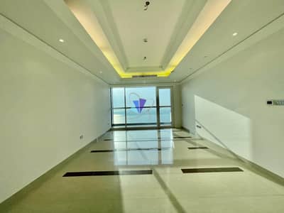 فلیٹ 3 غرف نوم للايجار في منطقة الكورنيش، أبوظبي - شقة في منطقة الكورنيش 3 غرف 155000 درهم - 6350453