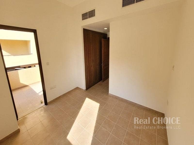 2BR apartment | No Commissions | 6 Cheques
